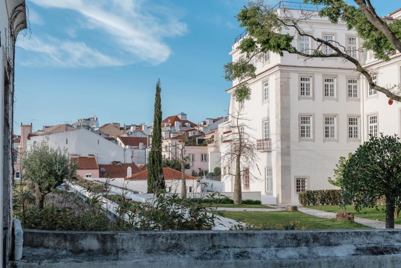 Elegant 3 Bedroom Flat With View In Principe Real Lissabon Buitenkant foto
